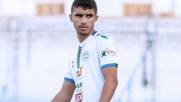 أحمد الجفالي على أعتاب العودة.. غموض يكتنف مستقبله بين الزمالك وأبها