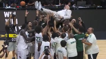 الكرداني يحقق أول برونزية أفريقية وعربية مع أهلي طرابلس في مونديال السلة