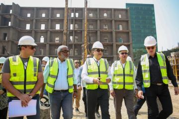 وزير قطاع الأعمال العام يتفقد مشروع إحياء فندق الكونتيننتال التاريخي بوسط القاهرة وزير قطاع الأعمال العام يتفقد مشروع إحياء فندق الكونتيننتال التاريخي بوسط القاهرة