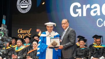 بنك ناصر الاجتماعي يشارك في احتفالية تخرج طلاب مدينة زويل للعلوم والتكنولوجيا