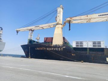  موانئ البحر الأحمر : وصول 439 طن معدات إلى ميناء سفاجا