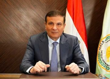 وزير الزراعة يهنئ الرئيس السيسي بمناسبة المولد النبوي الشريف وزير الزراعة يهنئ الرئيس السيسي بمناسبة المولد النبوي الشريف