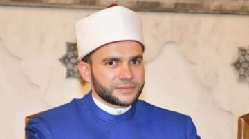 أستاذ بالأزهر: حب النبي وآل بيته متجذر في أعماق المصريين أستاذ بالأزهر: حب النبي وآل بيته متجذر في أعماق المصريين