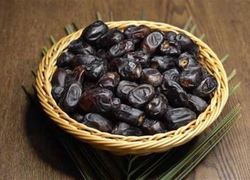 البلح المجمد.. هل يفقد قيمته الغذائية بعد التخزين؟