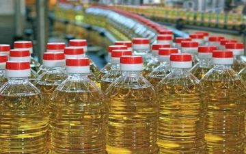 التموين المصرية: مبادرات مع القطاع الخاص لتخفيض أسعار زيوت الطعام حتى 15  التموين المصرية: مبادرات مع القطاع الخاص لتخفيض أسعار زيوت الطعام حتى 15