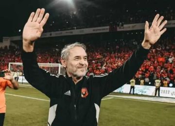 كولر: حزين للغاية بسبب رحيلي عن الأهلي.. وجمهوره في ذاكرتي إلى الأبد كولر: حزين للغاية بسبب رحيلي عن الأهلي.. وجمهوره في ذاكرتي إلى الأبد