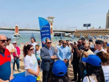 مصايف الإسكندرية تحذر من التلوث البحري في اليوم العالمي لتنظيف الشواطئ.. صور مصايف الإسكندرية تحذر من التلوث البحري في اليوم العالمي لتنظيف الشواطئ.. صور