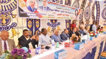 توزيع حقائب مدرسية بقرية النواورة بالبداري للطلاب الأولى بالرعاية توزيع حقائب مدرسية بقرية النواورة بالبداري للطلاب الأولى بالرعاية