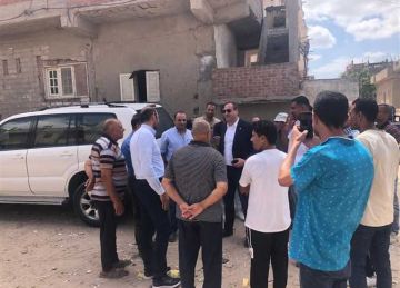 لجنة هندسية تعاين قرى ريف المنتزه بالإسكندرية لتنفيذ مشروع الصرف الصحي (صور)