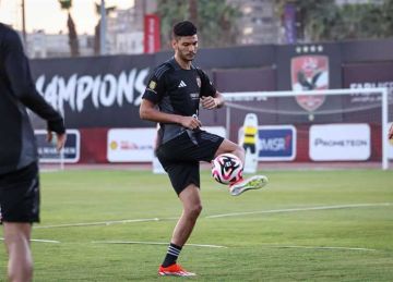 شوبير: أشرف داري يبدأ برنامجه التأهيلي.. وشكوك في الأهلي حول تجدد إصابته