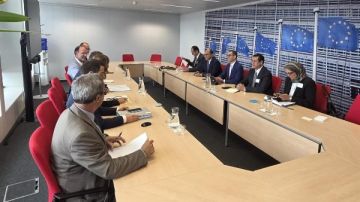 وزير الاستثمار يلتقى المفوض الأوروبي للتجارة لبحث تطور العلاقات التجارية والاقتصادية بين مصر والاتحاد الأوروبي