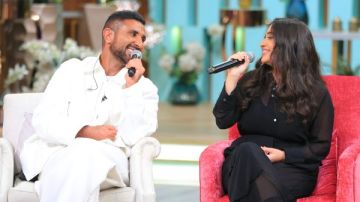 مفاجآت استثنائية وأغان حصرية.. كواليس لقاء أحمد سعد وابنته مع منى الشاذلي