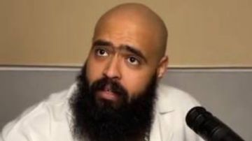 سيارة فارهة وحساب بنكي.. كواليس التحفظ على ممتلكات التيك توكر محمد عبد العاطي