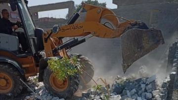 محافظ أسيوط: إزالة 27 حالة تعد على الأراضي الزراعية وأملاك الدولة