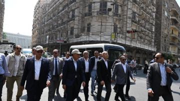 رئيس الوزراء يتفقد مشروع تحسين الصورة البصرية للقاهرة الخديوية