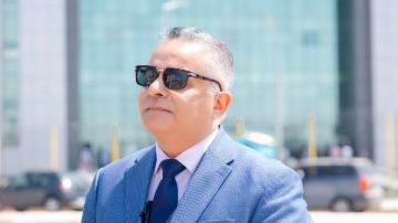 رئيس جامعة السويس يدعو الطلاب وأعضاء هيئة التدريس لتحية العلم غدا