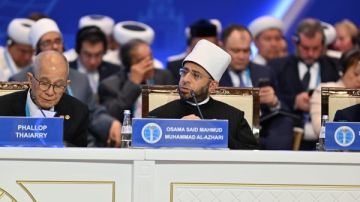 وزير الأوقاف يشهد الجلسة الافتتاحية لقمة زعماء الأديان بالعاصمة أستانا