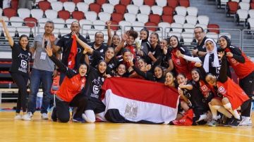 إنجاز كبير ومشرف.. القومي للمرأة يهنئ منتخب مصر لناشئات كرة اليد بعد تتويجه ببطولة إفريقيا