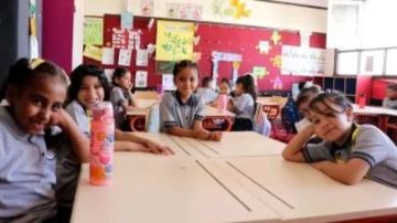 انطلاق أول يوم دراسي بالمدرسة الرسمية الدولية فى الوادى الجديد انطلاق أول يوم دراسي بالمدرسة الرسمية الدولية فى الوادى الجديد