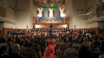 بحضور رئيس الأساقفة.. كاتدرائية جميع القديسين تستضيف حفل أوركسترا مكتبة الإسكندرية