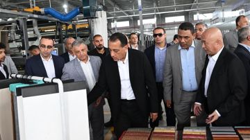 رئيس الوزراء يفتتح مصنع هنجشينج الصيني لتكنولوجيا المنسوجات باستثمارات 70 مليون دولار