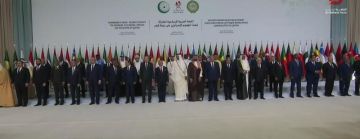 الرئيس السيسي يشارك القادة المشاركين في القمة العربية ـ الاستثنائية بقطر صورة تذكارية