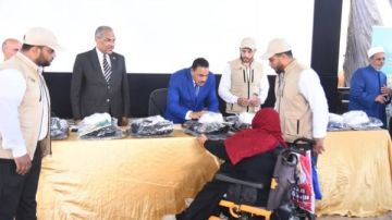 توزيع حقائب وأدوات مدرسية على عدد من غير القادرين والأيتام بمطروح