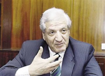 رئيس خطة النواب عن سعر الدولار الآن: يستاهل يبقى بـ35 جنيها (فيديو) رئيس خطة النواب عن سعر الدولار الآن: يستاهل يبقى بـ35 جنيها (فيديو)