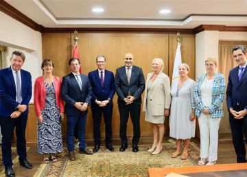  عبداللطيف يبحث مع وفد مجلس الشيوخ الفرنسي تعزيز التعاون المشترك في مجالي التعليم العام والفني