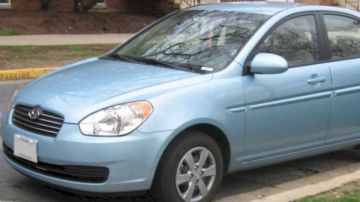 لأكل العيش .. هيونداي أكسنت موديل 2011 بهذا السعر لأكل العيش .. هيونداي أكسنت موديل 2011 بهذا السعر