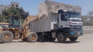 محافظ أسيوط: رفع 130 طن قمامة ومخلفات بقرى ومدينة صدفا محافظ أسيوط: رفع 130 طن قمامة ومخلفات بقرى ومدينة صدفا