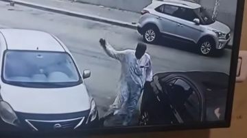 الأمن يكشف هوية لص كسر زجاج سيارة وسرق حقيبة بأكتوبر.. فيديو وصور