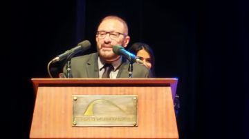 بعد غياب هنيدي.. تفاصيل حفل ختام مهرجان الإسكندرية المسرحي الدولي