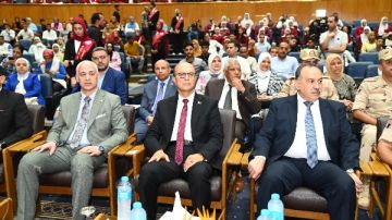 رئيس جامعة أسيوط : رسالتنا تتكامل مع الأزهر في نشر صحيح الدين ونبذ التطرف.. الاحتفال بالمولد النبوي دعوة لترجمة السيرة العطرة إلى واقع في حياتنا