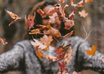 ليست أوراق الشجر فقط.. ما هي مسببات الحساسية في أجواء الخريف؟