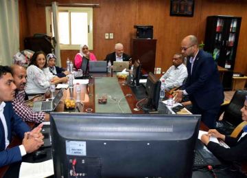 تنفيذ مشروع القرية الخضراء في الأقصر بتمويل من برنامج المنح الصغيرة تنفيذ مشروع القرية الخضراء في الأقصر بتمويل من برنامج المنح الصغيرة