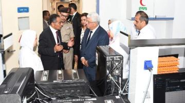 مركز البحوث الطبية والطب التجديدي للقوات المسلحة يستقبل وزير التعليم العالى والبحث العلمي