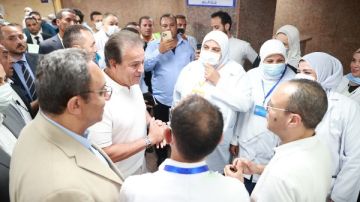 وزير الصحة يوجه بسرعة الاستجابة لطلبات المواطنين وحل أي تحديات تواجه المنظومة وزير الصحة يوجه بسرعة الاستجابة لطلبات المواطنين وحل أي تحديات تواجه المنظومة