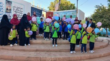 بالبلالين والألعاب.. مدارس الوادي الجديد تستقبل التلاميذ في أول يوم دراسي.. صور