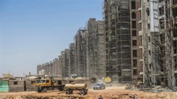 خبير اقتصادي: ليس طبيعيا أن يعيش ثلاثة أرباع الشعب على فوائد الودائع