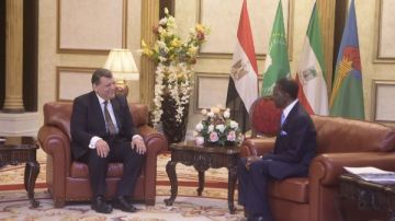 سفير مصر الجديد في مالابو يقدم أوراق اعتماده لرئيس جمهورية غينيا الاستوائية