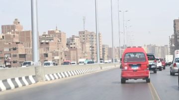 وزارة النقل تناشد قائدي المركبات بعدم استخدام حارة الأتوبيس الترددي على الدائري وزارة النقل تناشد قائدي المركبات بعدم استخدام حارة الأتوبيس الترددي على الدائري