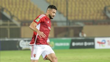 ياسر إبراهيم يحرز هدف الأهلي الثالث في شباك حرس الحدود