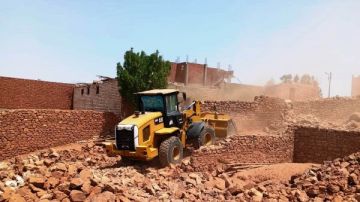 إزالة 113حالة تعد على أراضى الدولة بأسوان إزالة 113حالة تعد على أراضى الدولة بأسوان