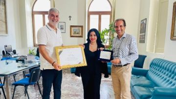 في قلب صقلية .. مصرية تتوج دوليا لبعث الحياة بذاكرة الإنسانية في قلب صقلية .. مصرية تتوج دوليا لبعث الحياة بذاكرة الإنسانية