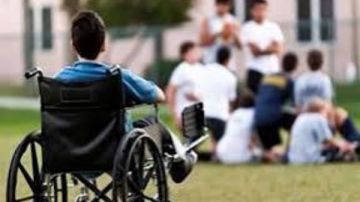 الضريبة الجمركية الأبرز.. إعفاءات ممنوحة قانونا لذوى الهمم الضريبة الجمركية الأبرز.. إعفاءات ممنوحة قانونا لذوى الهمم