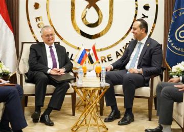 رئيس الرعاية الصحية يبحث مع السفير الروسي التعاون في مشروعات الاستثمار الطبي