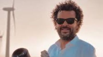 مصور أولاد رزق يتهم خادمته بالسرقة في أكتوبر مصور أولاد رزق يتهم خادمته بالسرقة في أكتوبر