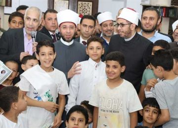 وزير الأوقاف يشهد احتفالا مهيبا لتكريم حفظة القرآن الكريم بمسجد إبراهيم المتبولي في المرج