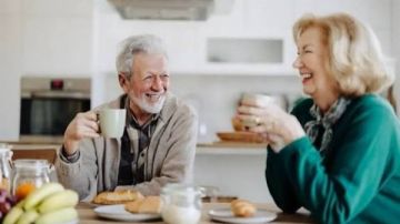 وفاة مEبكرة واكتئاب.. دراسة تكشف مخاطر تأخير وجبة الإفطار على كبار السن